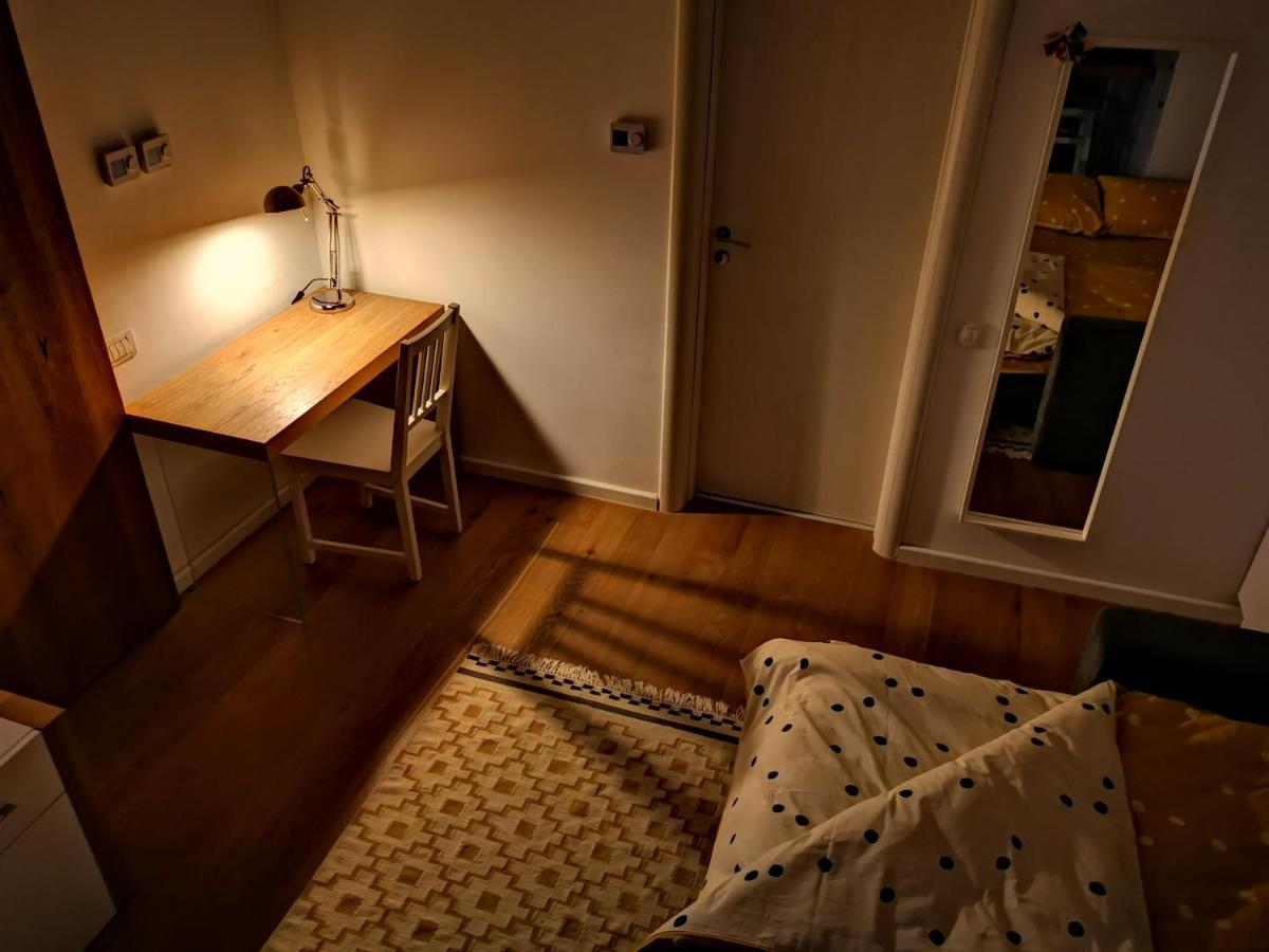 Diana'S Place Downtown Hotel Bukares Bagian luar foto